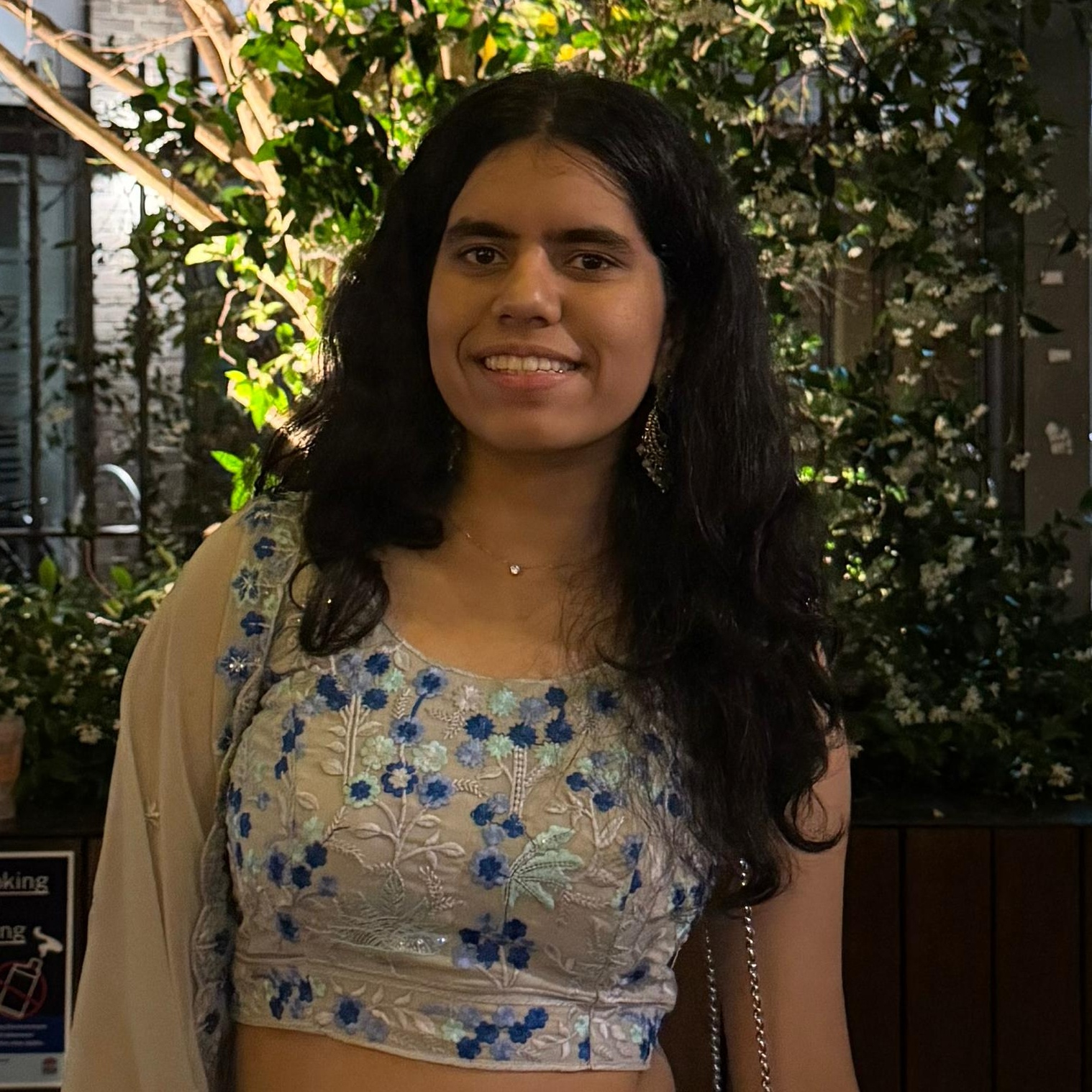 Mihika Kalsy headshot