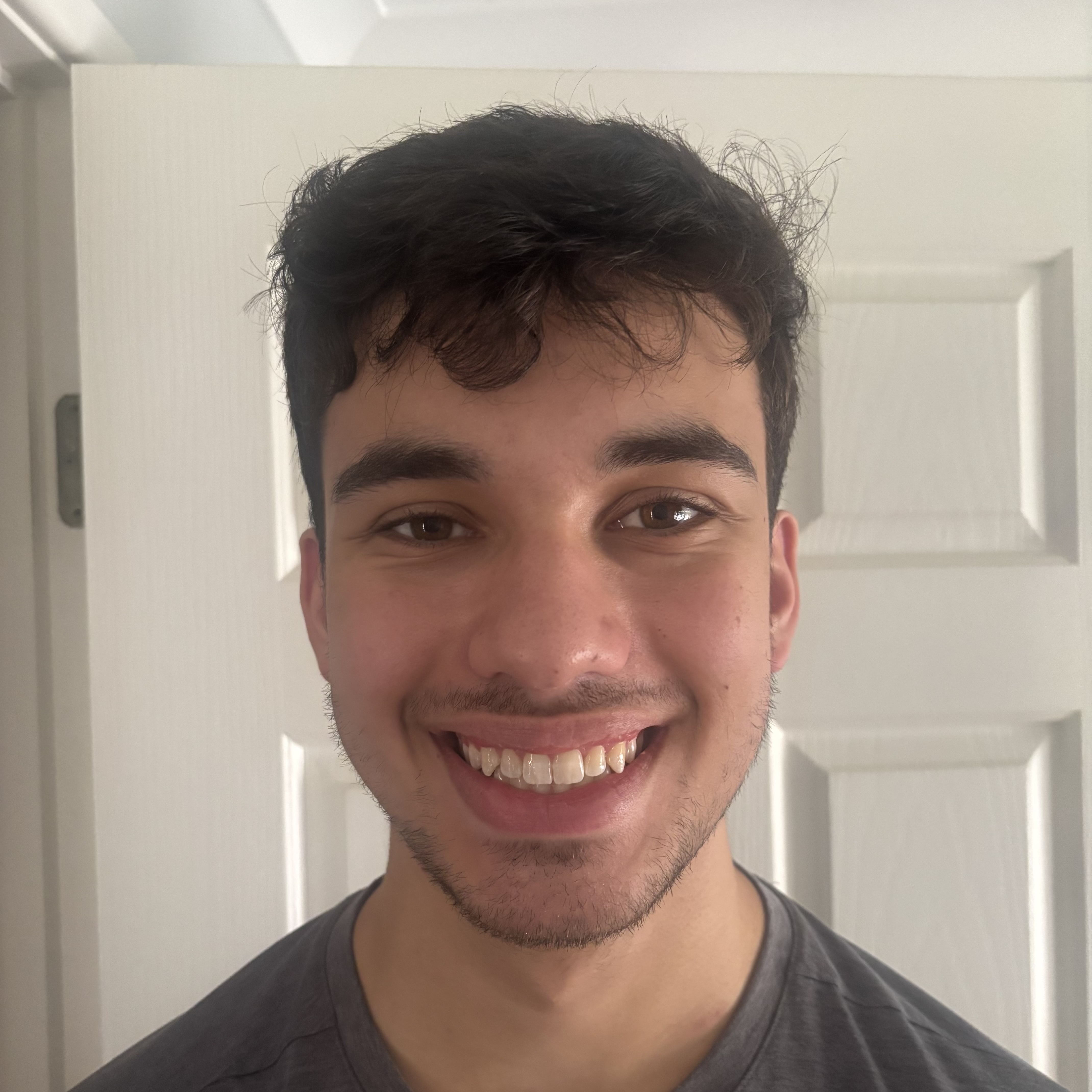 Thomas Jamcotchian headshot